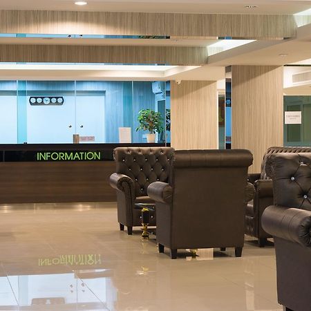 Nrc Residence Bangkok Bagian luar foto