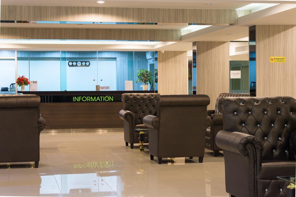 Nrc Residence Bangkok Bagian luar foto