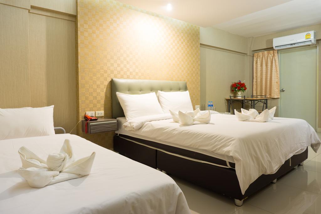 Nrc Residence Bangkok Bagian luar foto