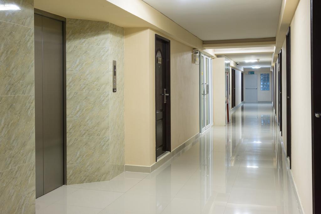 Nrc Residence Bangkok Bagian luar foto